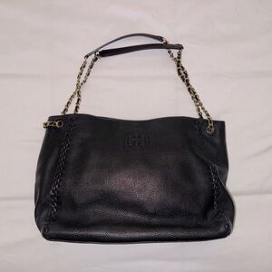 Authentic Tory Burch Black Purse. Braided trim. Gold chain. Like new condition